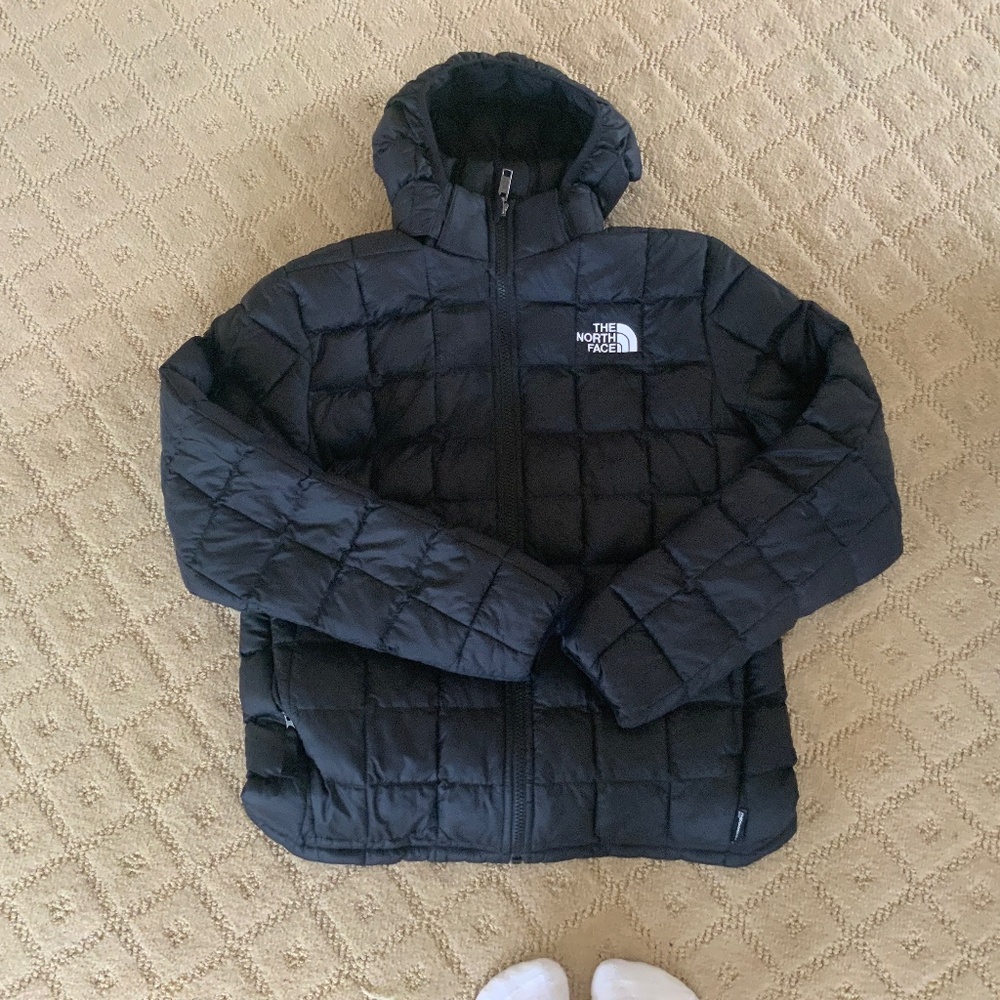 The North Face Thermoball coat new in bag